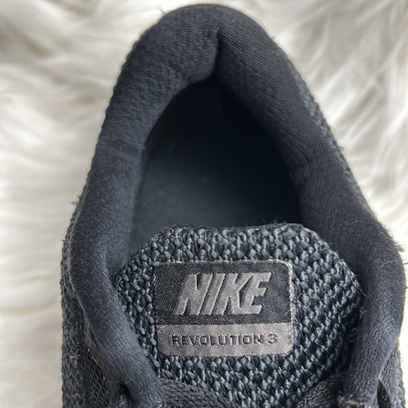 Nike Women's Revolution 3 Black Running Shoes, Size 8 - Picture 9 of 10